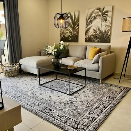 Lotus Apartmán *